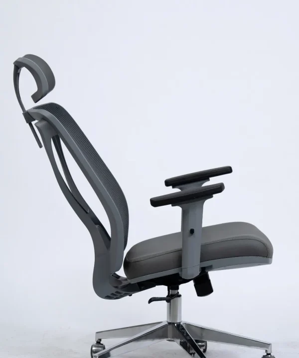 Ergonomic mesh chair with headrest
